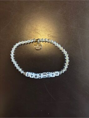 Bracelet little words project LWP strength